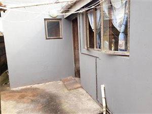 3 Bed House in Austerville