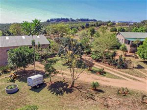 9072 m² farm in White River AH