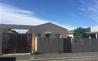 3 Bedroom House in Mitchells Plain