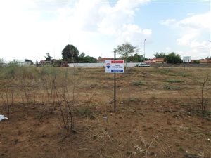 1601 m² Land available in Makwassie