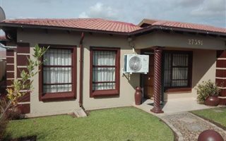4 Bedroom House in Vista Park