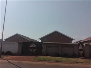 2 Bed House in Windmill Park