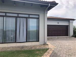 3 Bed House in Palm Lakes Estate