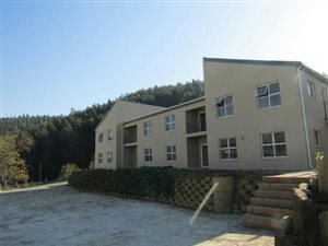2 Bed Apartment in Chasedene