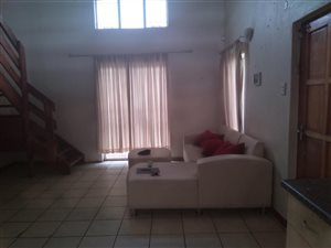 2 Bed House in Vanderbijlpark CE7