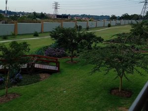 2 Bed Apartment in Carlswald Estate