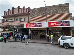 700 m² Commercial space in Clairwood