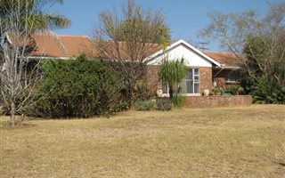 3 Bedroom House in Derdepoort