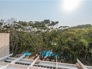 3 Bed Apartment in Willard Beach