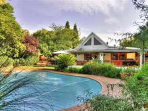 2.8 ha Smallholding in Honeydew Ridge