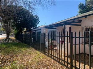 4 Bed House in Westdene