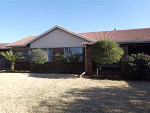 3 Bed House in Theresa Park