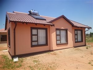 3 Bed House in Tembisa