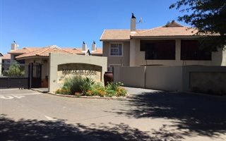 1 Bedroom Flat in Brenthurst