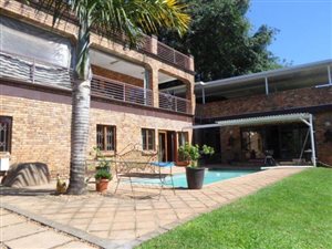 3 Bedroom House in Padfield Park