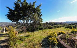 3240 m² Land available in Eastford Ridge