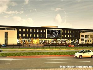400 m² Office Space in Randpark Ridge