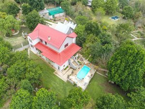 4 Bed House in Chartwell