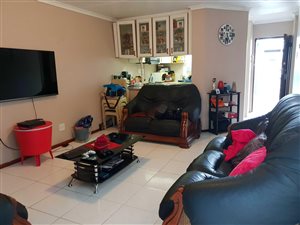 2 Bed Simplex in Amanzimtoti
