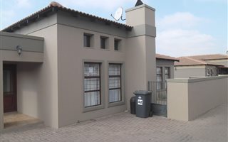 3 Bedroom Townhouse in Heidelberg Central