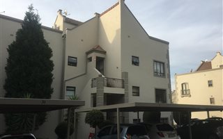 1 Bedroom Townhouse in Waverley