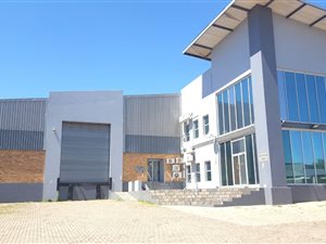 2000 m² Industrial space in Longmeadow