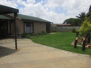 2 Bed House in Odendaalsrus