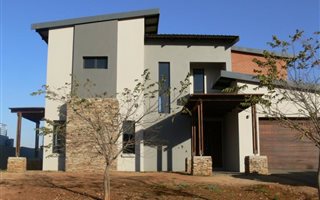 4 Bedroom House in The Meadows at Hazeldean