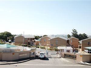 1 Bed Apartment in Oakglen