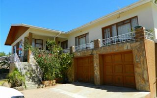 5 Bedroom House in Garies