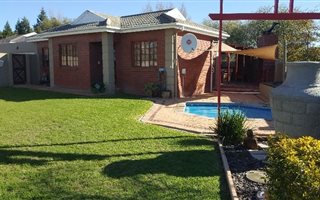 3 Bedroom House in Uitzicht