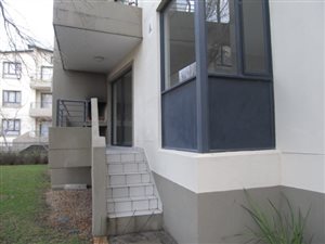 3 Bed Apartment in Somerset West Central