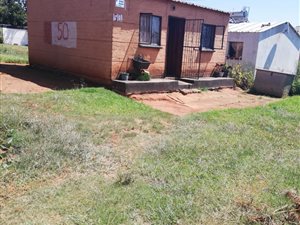 2 Bed House in Lehae