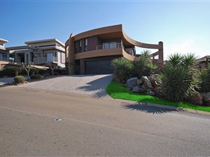 4 Bed House in Meyersdal Nature Estate