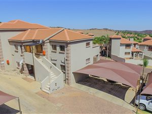 3 Bedroom Townhouse in Bassonia