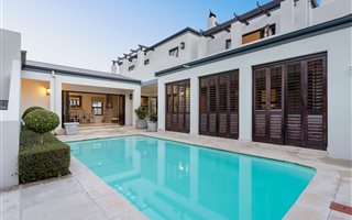 4 Bedroom House in Big Bay