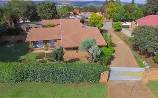 3 Bedroom House in Allens Nek