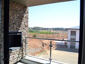 2 Bed Apartment in Eye of Africa