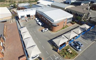 1835 m² Industrial space in Olivedale