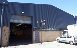 1087 m² Industrial space in Jet Park