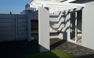 2 Bedroom Simplex in Parklands North