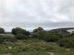694 m² Land available in Westcliff