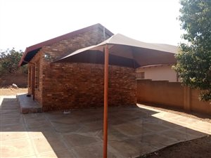 2 Bed House in Odinburg Gardens