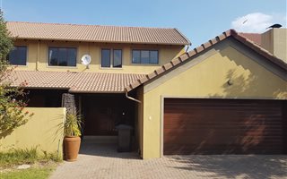 4 Bedroom Cluster in Fourways