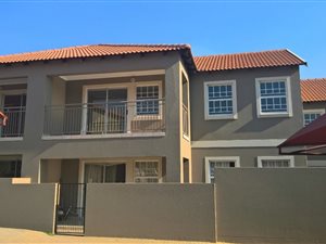 2 Bed Townhouse in Rynfield