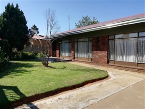3 Bed House in Randlespark