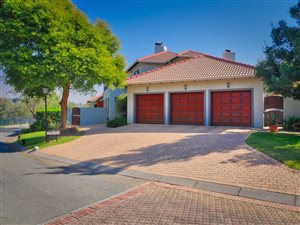 5 Bed House in Fernbrook Estate