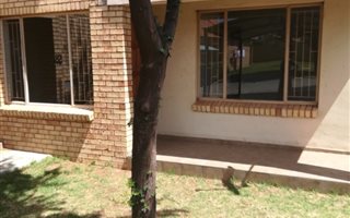 2 Bedroom Apartment in Grobler Park