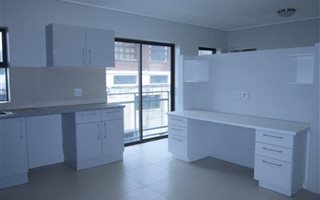 Studio Apartment in Observatory