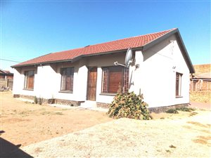 3 Bed House in Mackenzieville